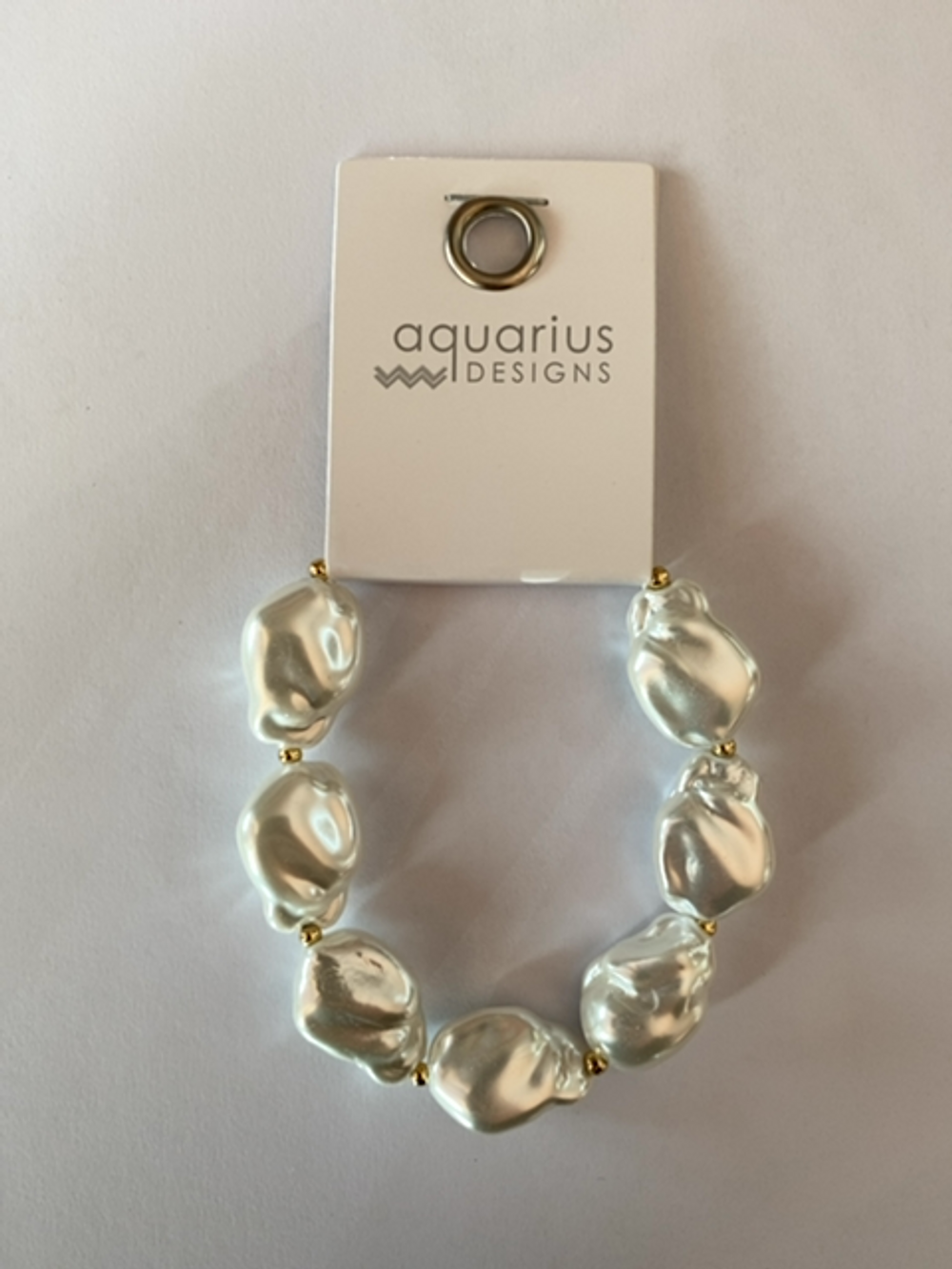 Gold Bracelet with Large Pearls